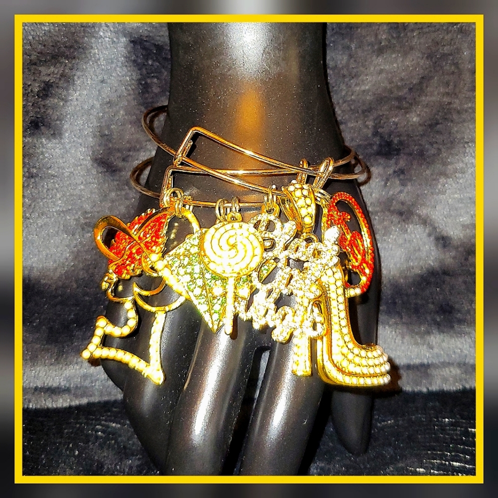 Gold Bangle Set